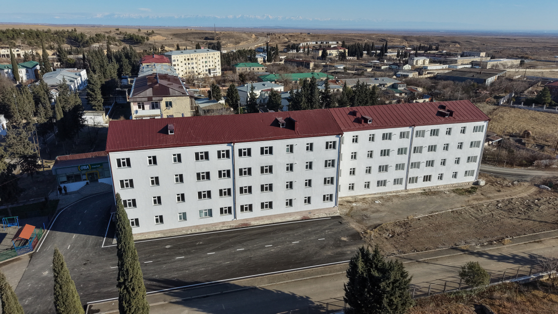 Президент Ильхам Алиев ознакомился с Генеральным планом города Агдере (ФОТО)