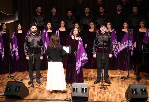 В честь 140-летия Узеира Гаджибейли представили почтовую марку и концерт (ФОТО)