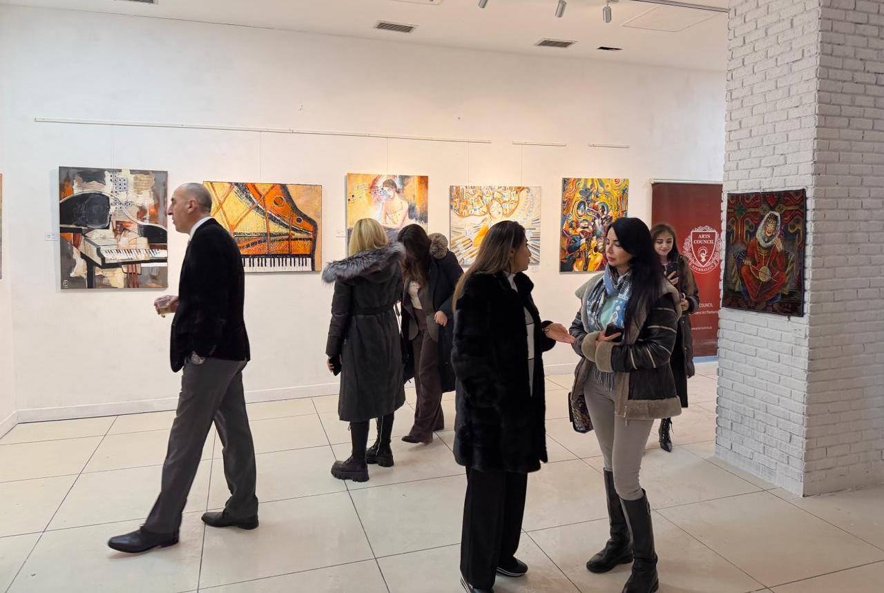 Музыка, переведённая на язык живописи – как Arts Council Azerbaijan отметил день рождения (ФОТО)