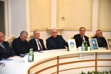 В Баку состоялась презентация книги, посвященного герою спецслужб Айдыну Рагимову - из серии "Azərbaycanın fədakarlıq məktəbi" (ФОТО)