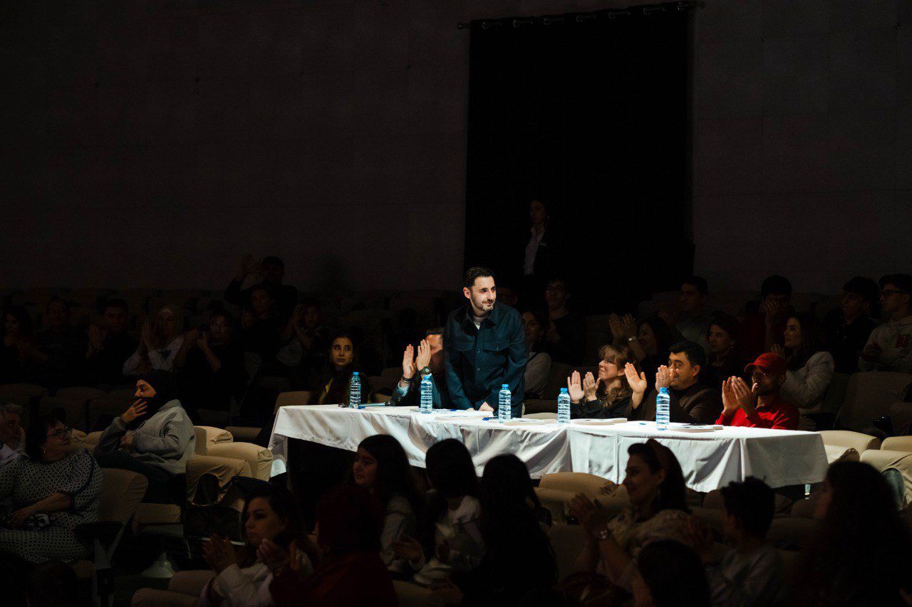 Когда школьный юмор на максимуме - Юниор Лига КВН в Баку (ФОТО)