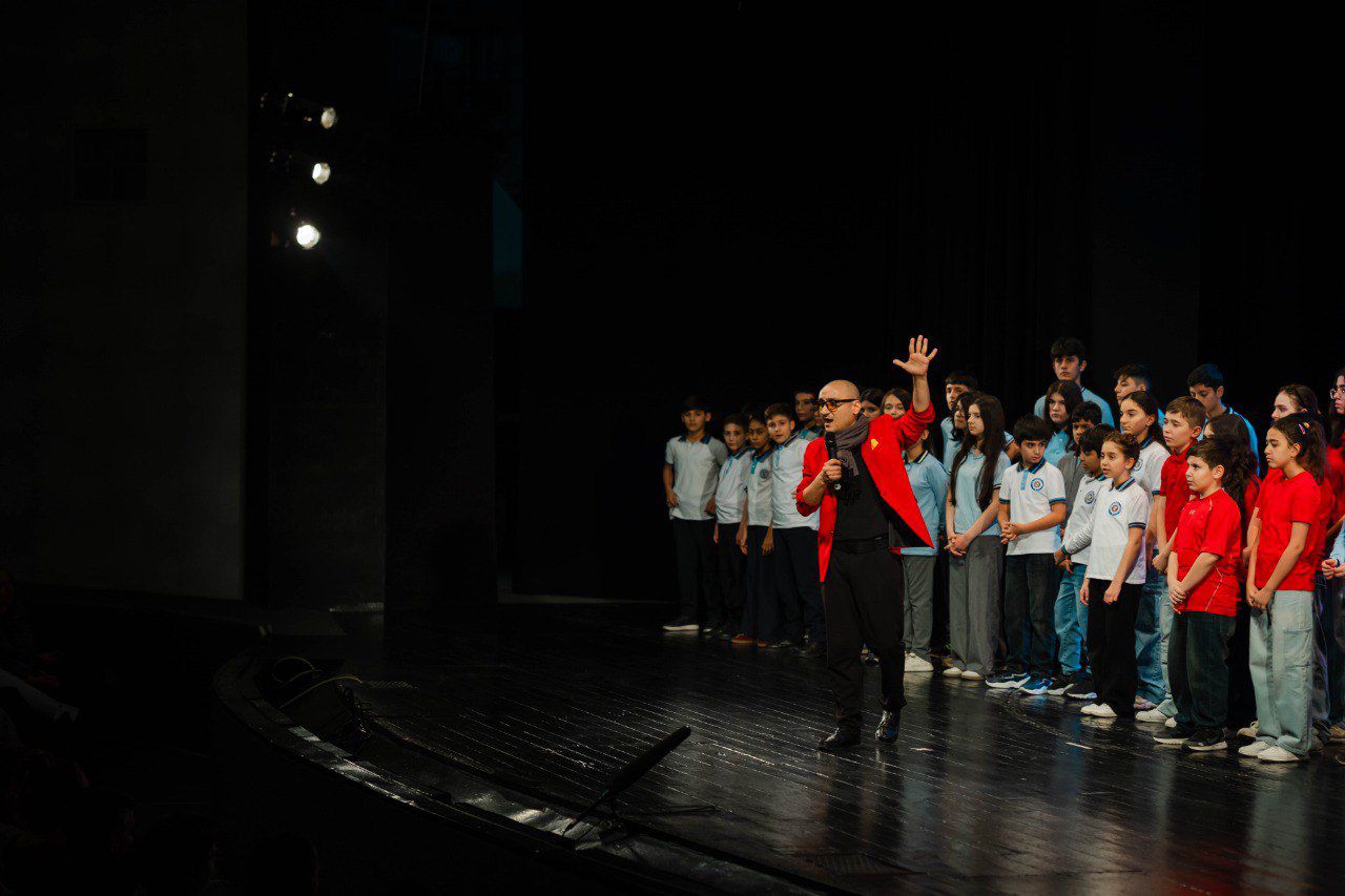 Когда школьный юмор на максимуме - Юниор Лига КВН в Баку (ФОТО)