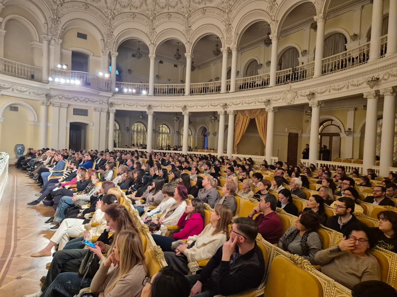 Менуэт и Бадинери захватили зал: вечер виртуозов в Баку (ФОТО)