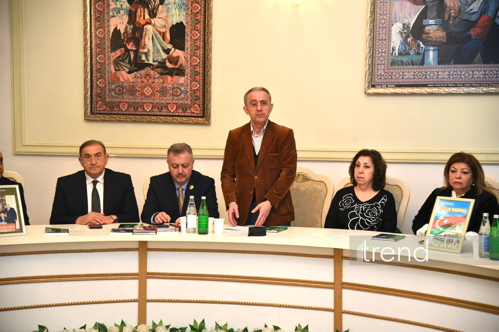 В Баку состоялась презентация книги, посвященного герою спецслужб Айдыну Рагимову - из серии "Azərbaycanın fədakarlıq məktəbi" (ФОТО)