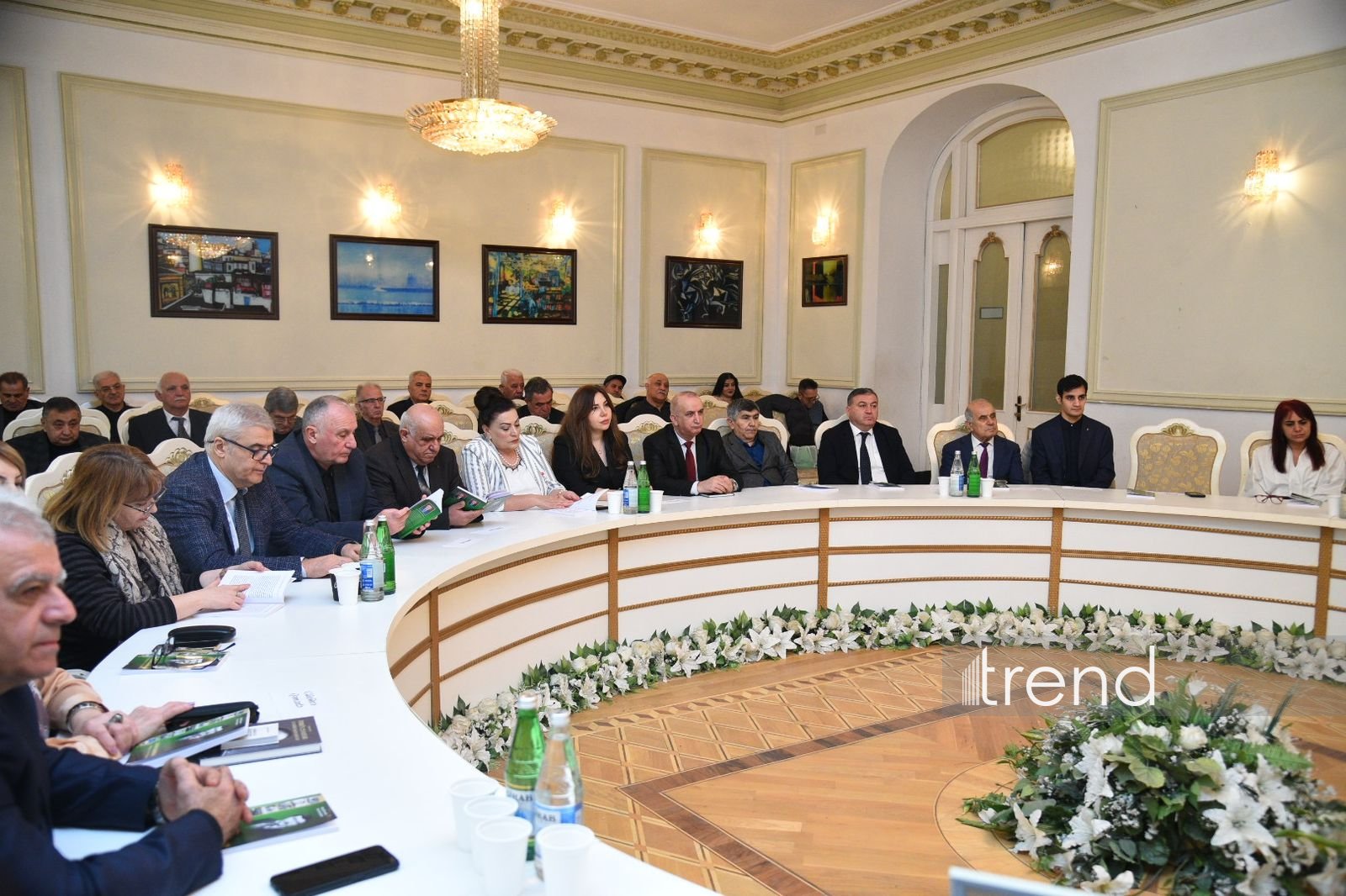 В Баку состоялась презентация книги, посвященного герою спецслужб Айдыну Рагимову - из серии "Azərbaycanın fədakarlıq məktəbi" (ФОТО)