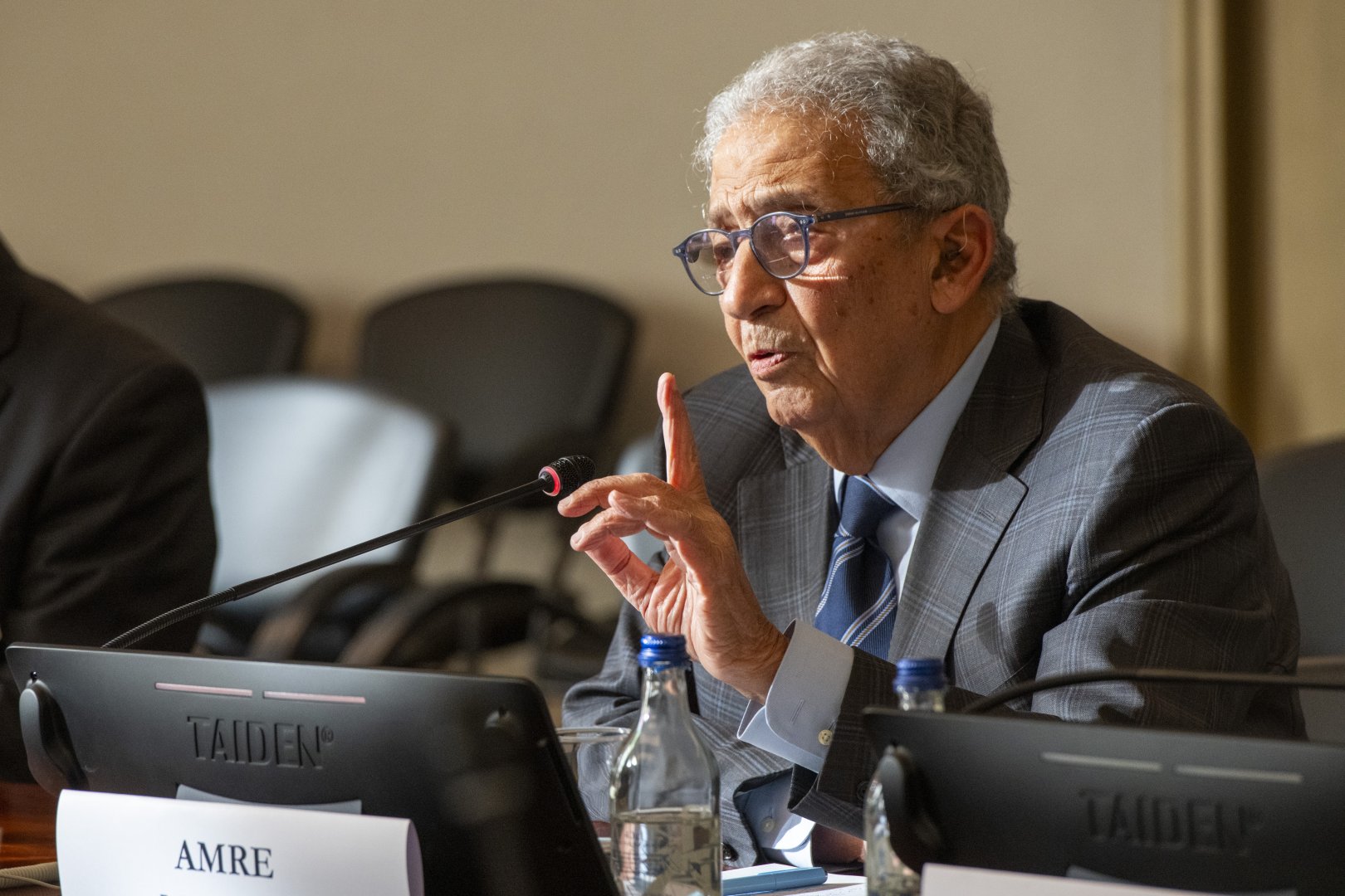 В Женеве в рамках заседания высокого уровня Международного центра Низами Гянджеви организованы дискуссии в связи с WUF13 (ФОТО)