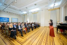 Кристальная сфера музыки - звучание эпох и меридианов в Баку (ФОТО)