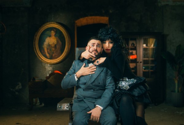 Семейная пара зомби - музыкальный взрыв от Бриллиант Дадашовой и Мурада Арифа (ВИДЕО, ФОТО)