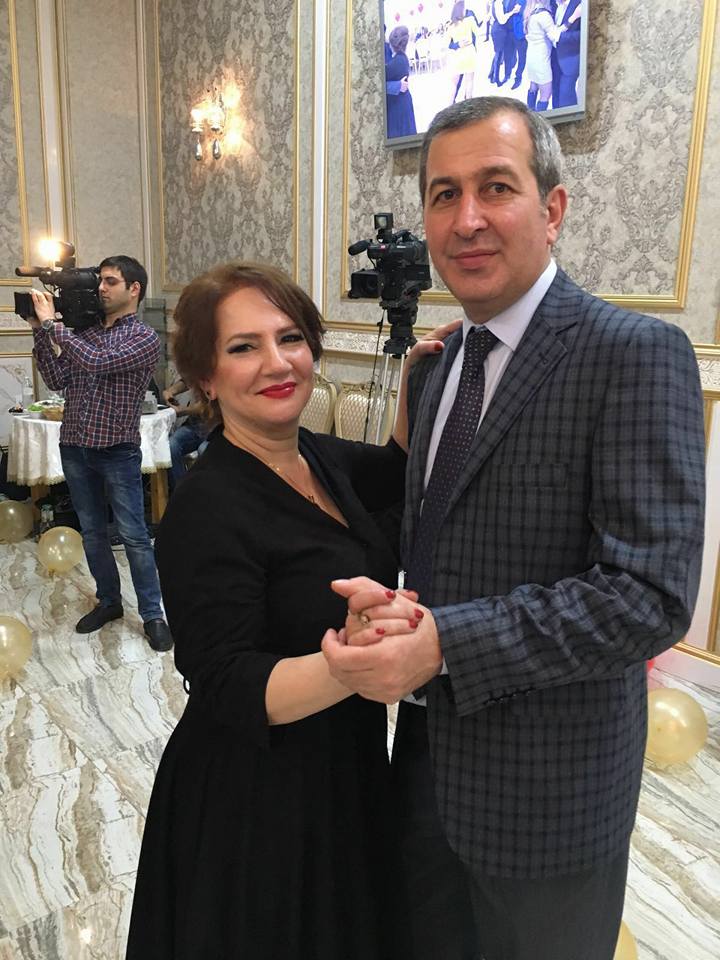 Актер театра и кино Адалят Абдулсамед отмечает юбилей - эмоциональное погружение в образы персонажей (ФОТО)