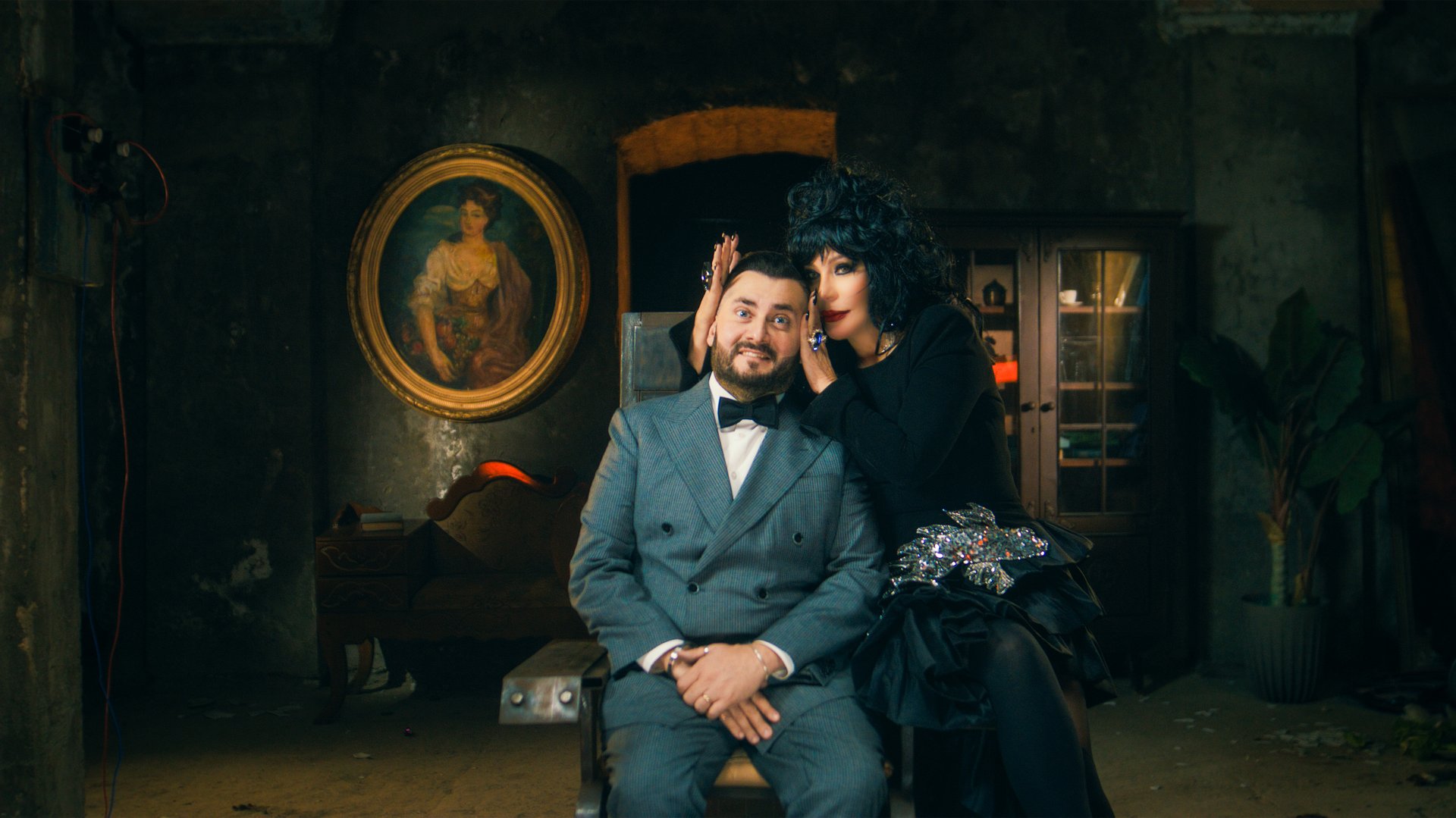 Семейная пара зомби - музыкальный взрыв от Бриллиант Дадашовой и Мурада Арифа (ВИДЕО, ФОТО)