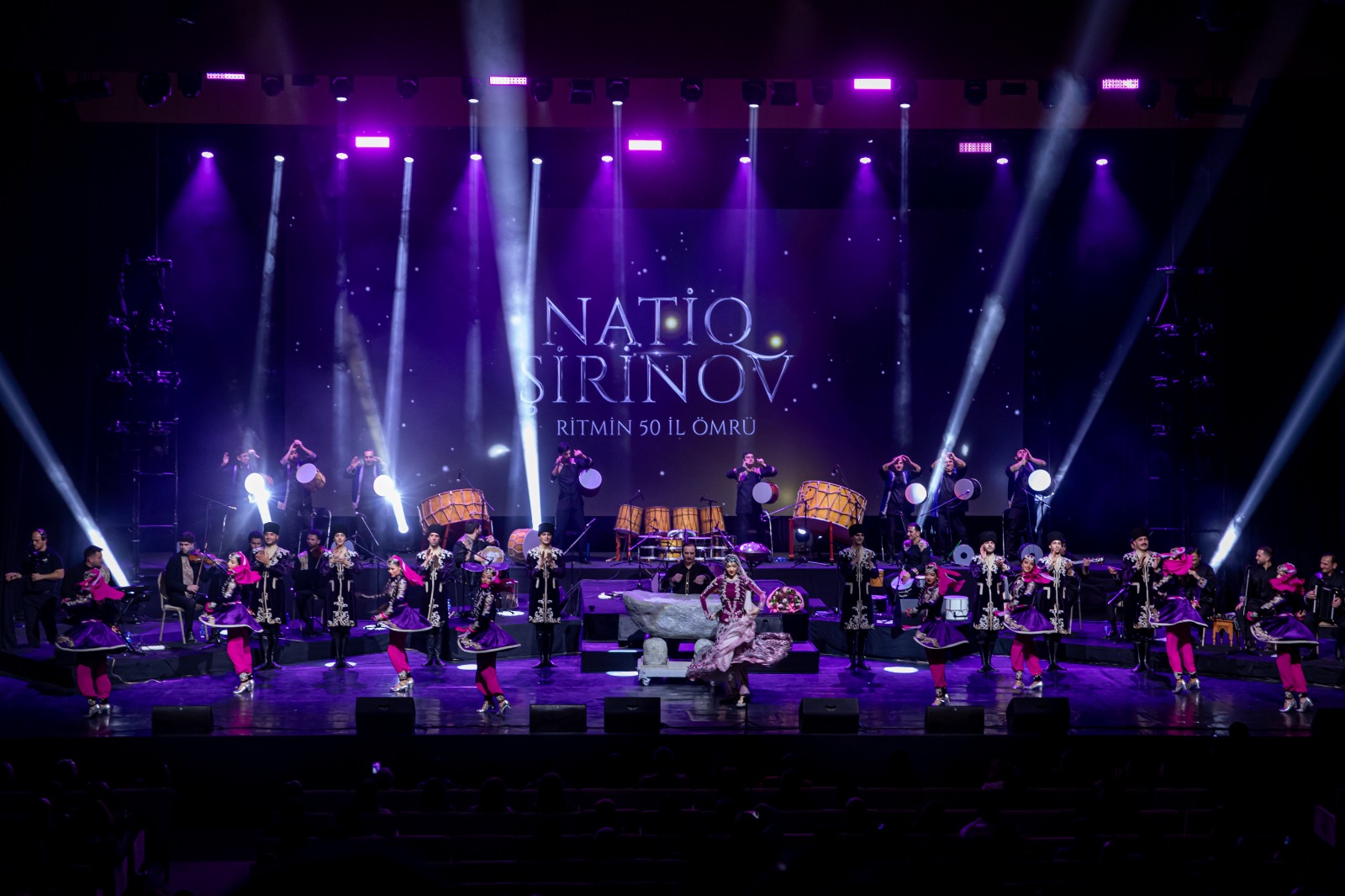 50 лет жизни ритма Натига Ширинова – юбилейный концерт во Дворце Гейдара Алиева с аншлагом (ФОТО)