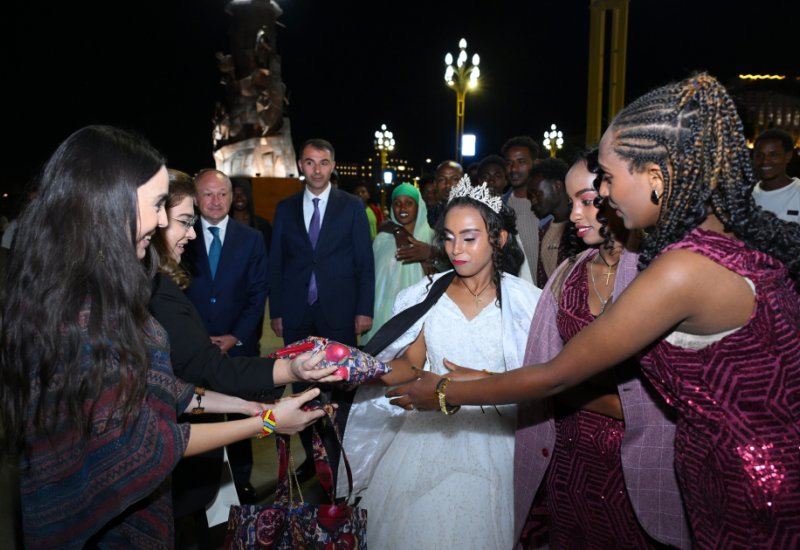 Вице-президент Фонда Гейдара Алиева Лейла Алиева посетила в Аддис-Абебе Музейный комплекс Победы при Адуа (ФОТО)