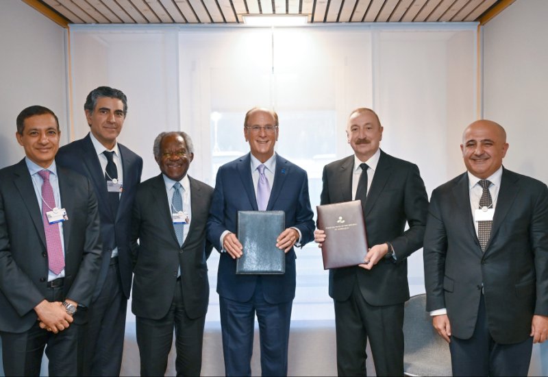 Президент Ильхам Алиев встретился в Давосе с главным исполнительным директором BlackRock и основателем, председателем и главным исполнительным директором Global Infrastructure Partners (ФОТО/ВИДЕО)