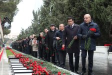 Руководство и коллектив Минздрава Азербайджана почтили память шехидов 20 Января (ФОТО)