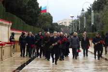 Руководство и коллектив Минздрава Азербайджана почтили память шехидов 20 Января (ФОТО)
