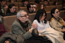 В Баку состоялась премьера фильма "Капитан и Каспийское море", посвященного трагедии 20 Января (ФОТО)