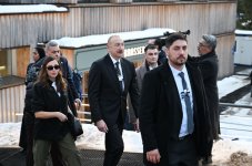 Президент Ильхам Алиев принял участие в панельном заседании в рамках Всемирного экономического форума (ФОТО/ВИДЕО)