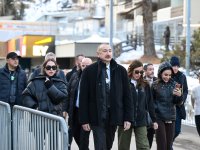 Президент Ильхам Алиев принял участие в панельном заседании в рамках Всемирного экономического форума (ФОТО/ВИДЕО)