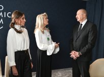 В Давосе состоялась встреча Президента Ильхама Алиева с Президентом Дональдом Трампом (ФОТО/ВИДЕО)