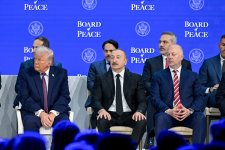 Президент Ильхам Алиев принял участие в церемонии подписания документа «Устав Совета мира» в Давосе (ФОТО/ВИДЕО)