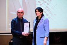 В Баку состоялась церемония награждения лауреатов премии имени Узеира Гаджибейли (ФОТО)