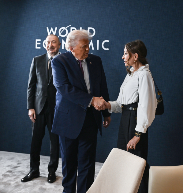 В Давосе состоялась встреча Президента Ильхама Алиева с Президентом Дональдом Трампом (ФОТО/ВИДЕО)