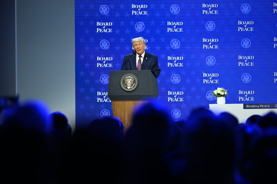 Президент Ильхам Алиев принял участие в церемонии подписания документа «Устав Совета мира» в Давосе (ФОТО)