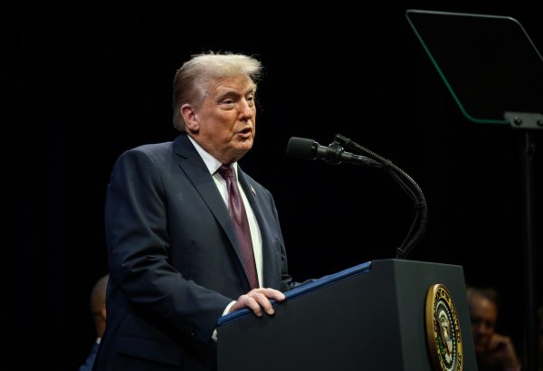 Трамп заявил, что США потопили 9 иранских военно-морских кораблей