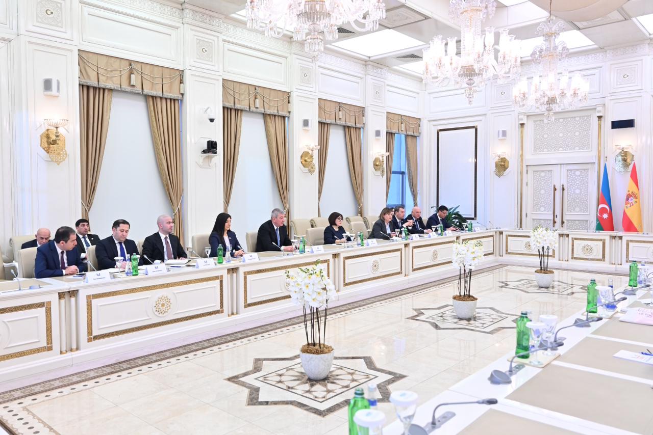 Сахиба Гафарова встретилась с председателем Конгресса депутатов Испании (ФОТО)