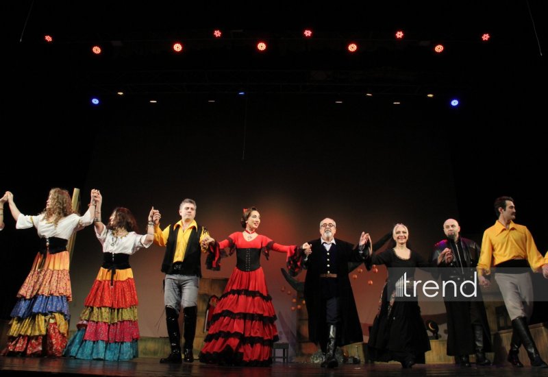 В Баку состоялась премьера спектакля "Кармен. История Хосе" в оригинальной интерпретации - страсть, фатализм, безвременье… (ФОТО)