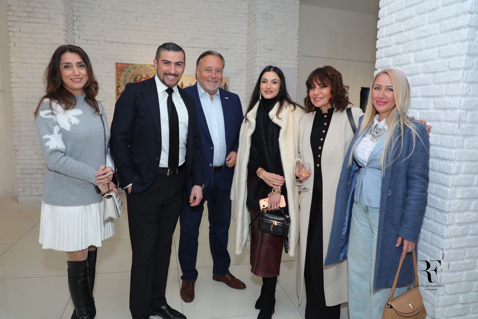 В Баку открылась выставка "Вдохновлённый Чехией" по итогам творческого воркшопа (ФОТО)