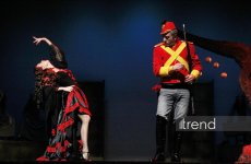 В Баку состоялась премьера спектакля "Кармен. История Хосе" в оригинальной интерпретации - страсть, фатализм, безвременье… (ФОТО)