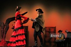 В Баку состоялась премьера спектакля "Кармен. История Хосе" в оригинальной интерпретации - страсть, фатализм, безвременье… (ФОТО)