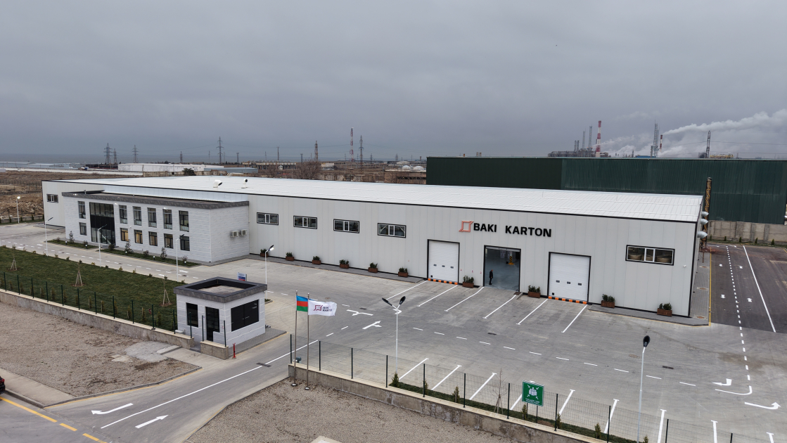 Президент Ильхам Алиев принял участие в открытии предприятия по производству картонной и коробочной тары (ФОТО)