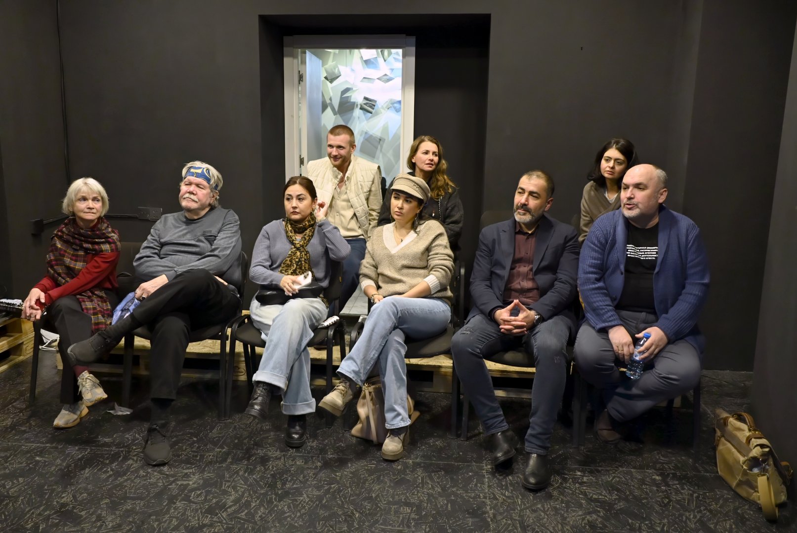 Искусственный интеллект в азербайджанской премьере – зеркало человеческих страхов (ФОТО)