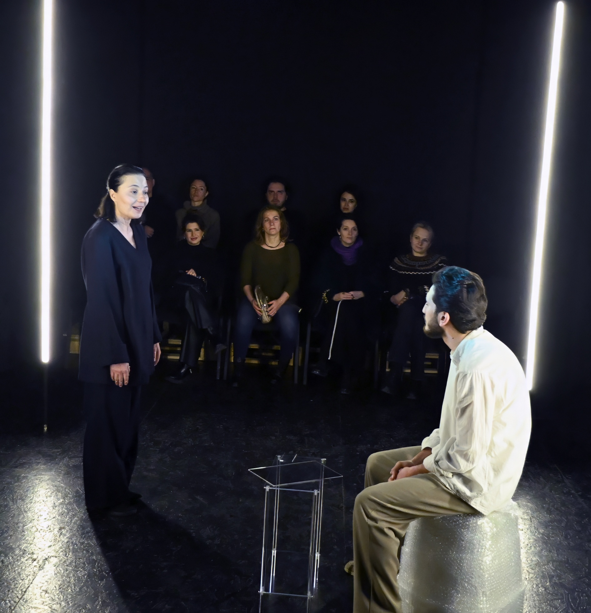 Искусственный интеллект в азербайджанской премьере – зеркало человеческих страхов (ФОТО)