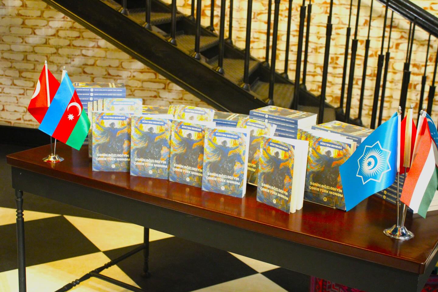 Я - тот странствующий тюрок, которого ты ждёшь... Во вдохновляющей атмосфере Баку (ФОТО)