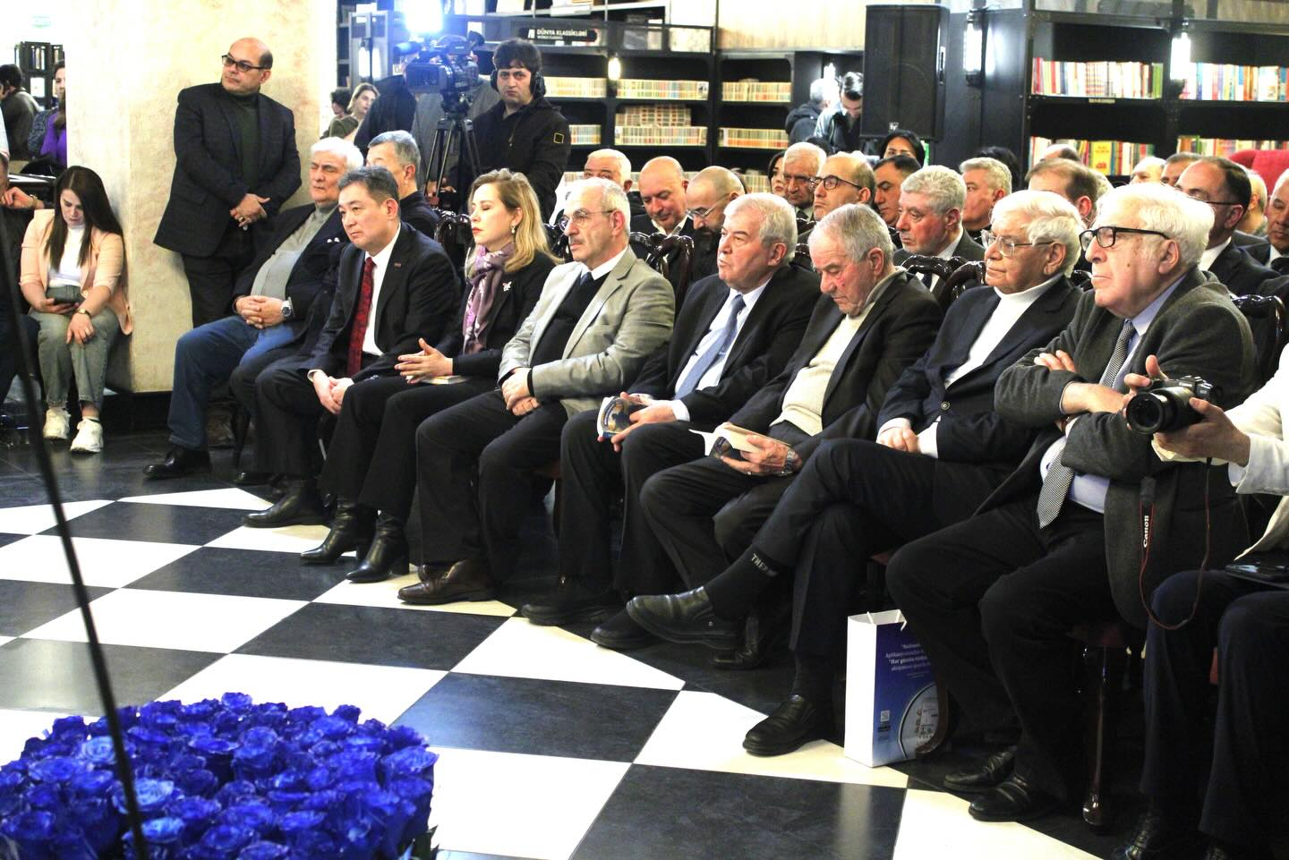 Я - тот странствующий тюрок, которого ты ждёшь... Во вдохновляющей атмосфере Баку (ФОТО)