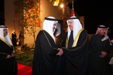 Азербайджанские ковры вошли в постоянную коллекцию музея современного искусства в Бахрейне (ФОТО)