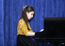 У рояля в Баку - волшебные фантазии со сказками Ханса Кристиана Андерсена (ФОТО)