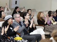 У рояля в Баку - волшебные фантазии со сказками Ханса Кристиана Андерсена (ФОТО)