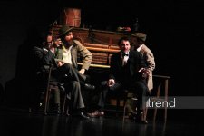 Деньги меняют не только облик города, но и самих людей... – "Нефтяной бум улыбается всем" в Баку встречен овациями (ФОТО)