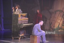 Деньги меняют не только облик города, но и самих людей... – "Нефтяной бум улыбается всем" в Баку встречен овациями (ФОТО)