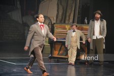 Деньги меняют не только облик города, но и самих людей... – "Нефтяной бум улыбается всем" в Баку встречен овациями (ФОТО)