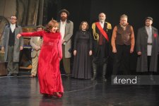 Деньги меняют не только облик города, но и самих людей... – "Нефтяной бум улыбается всем" в Баку встречен овациями (ФОТО)