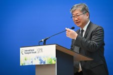 Азербайджан представил опыт развития транспорта на Международном транспортном форуме (ФОТО)