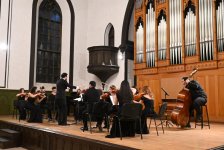 Струнные эмоции под органными сводами Баку - когда классика становится личной (ФОТО)