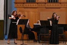 Другой вечер в Баку - путешествие по эпохам и стилям (ФОТО)