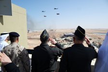 Обсуждены перспективы развития военного сотрудничества между Азербайджаном и ОАЭ (ФОТО)