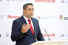 SOCAR запустила Академию операционных технологий в партнерстве с Honeywell (ФОТО)